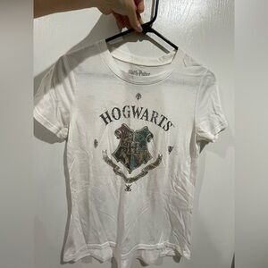 Warner Bros. Hogwarts Crest White Tee